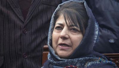 Ensure safety of Kashmiri student in Bangladesh: Mehbooba Mufti to EAM