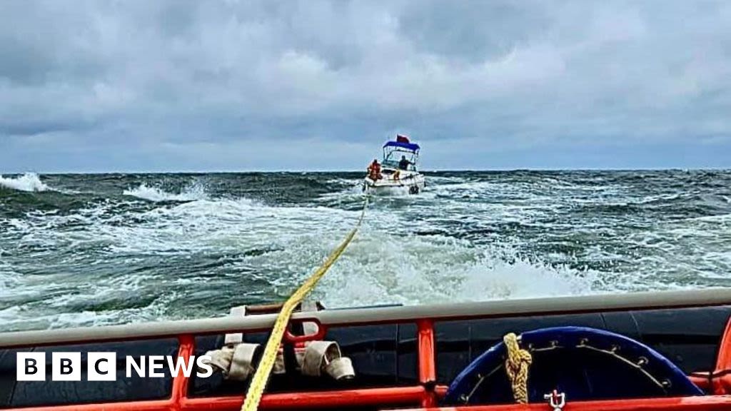 Caister Lifeboat called out to vessel in difficulty