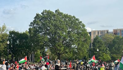 Hundreds of Ohio college students protest Israel-Hamas war