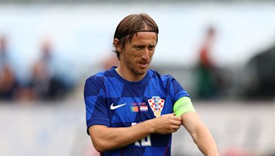 Modric seeking to make more history as Croatia take on Spain