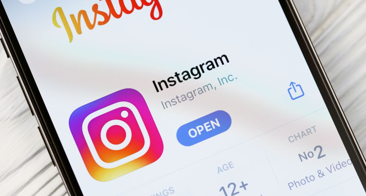 Instagram says it's testing out unskippable ads you can't scroll past