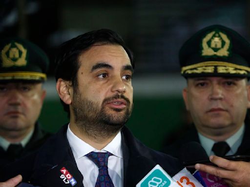 Ministro (s) Gajardo responde a oposición de Hassler a cárcel de alta seguridad en Santiago: “Con esa lógica sería imposible avanzar” - La Tercera