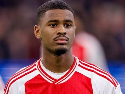 Chelsea And Arsenal In Transfer Tussle For Dutch Defender Jorrel Hato - News18