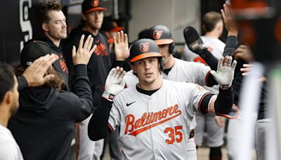 Deadspin | Orioles hope to keep bats booming in rematch with Red Sox