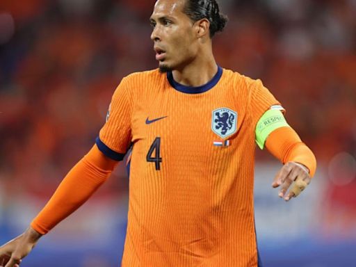Why the Netherlands wear orange while playing football