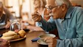 Este es el alimento clave en las dietas de las regiones con mayor esperanza de vida del mundo, según un experto en longevidad