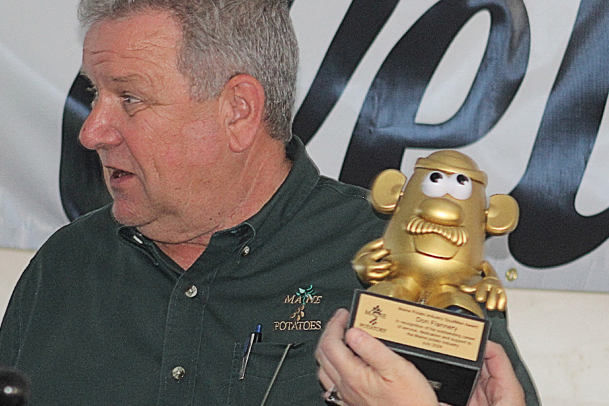 Maine potato industry honors retiring director and Susan Collins