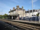 Chertsey railway station