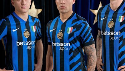 Lautaro Martínez, modelo de la particular presentación de la camiseta del Inter