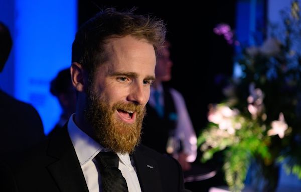 Kane Williamson feasts on Gujarati food