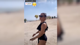 Mariazel usa bikini en una playa de Qatar y la policía la regaña: "raro pero así son las reglas"