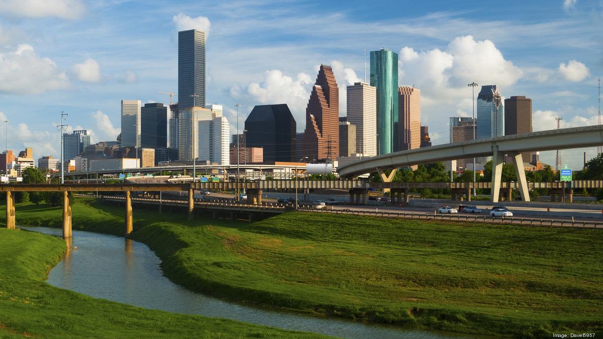 Houston's population growing again after pandemic, but still comes in behind Chicago - Houston Business Journal