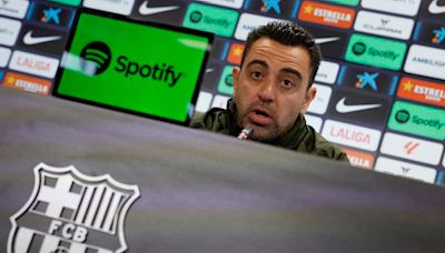 Barcelona destituye a Xavi como entrenador semanas después de ratificarlo en el puesto