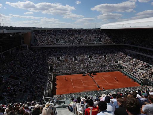 Olympic tennis players return to the red clay of Paris' Roland Garros after Wimbledon's grass