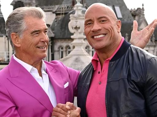 La película de hoy en TV en abierto y gratis: el español Jaume Collet-Serra se luce dirigiendo a Dwayne Johnson 'The Rock' y Pierce Brosnan en un fantástico film de DC...