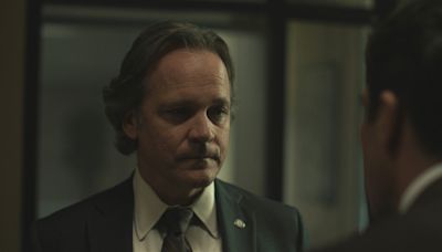 ...Peter Sarsgaard Talks Finale Twist and Defends Tommy: ‘He’s a F—ing Machine … I’m Surprised People Have Any Issue’