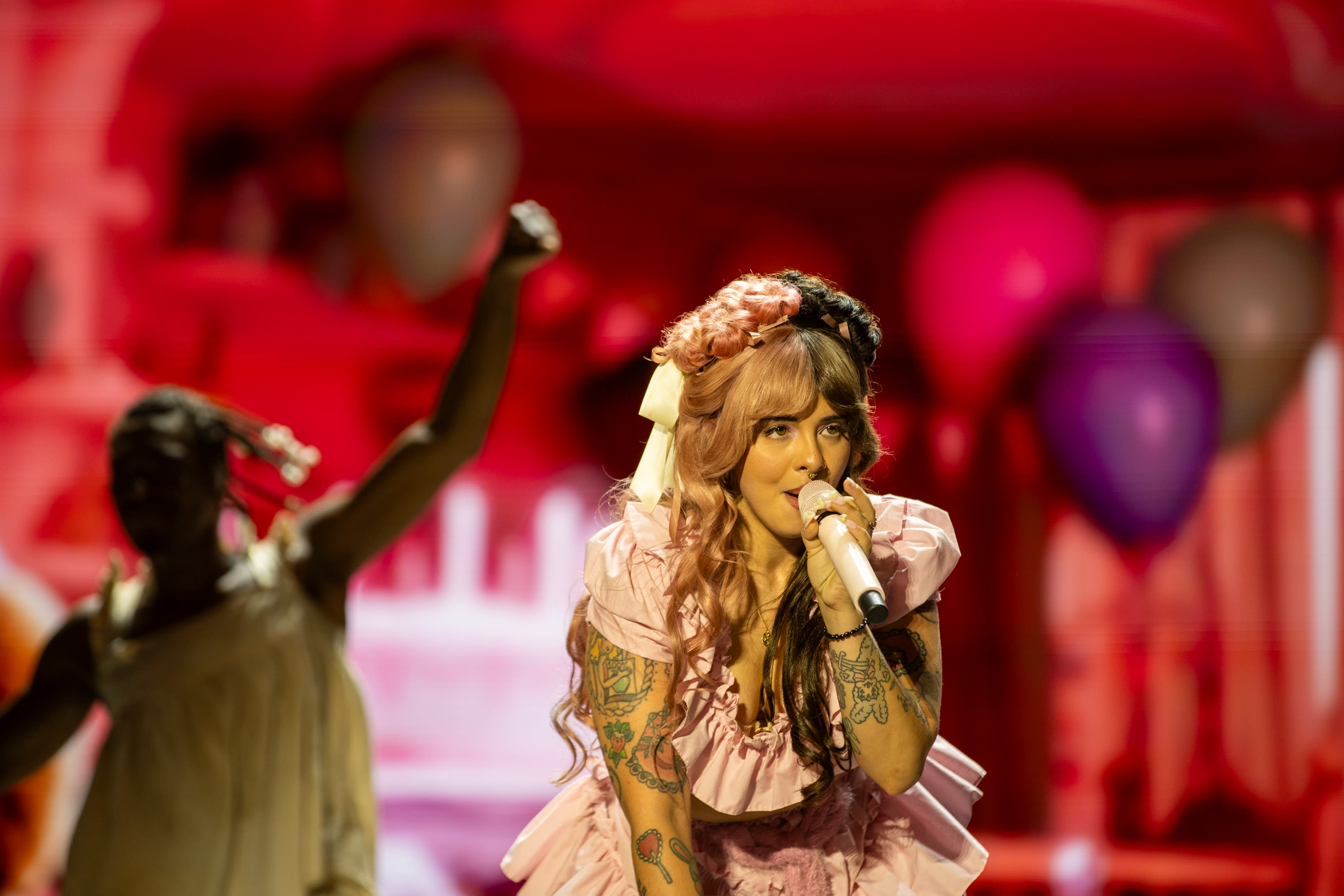 Melanie Martinez's gentle voice at center of a theatrical set bursting with creativity: Lollapalooza review