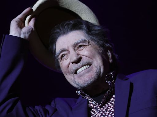 Desconcierto absoluto por la última publicación de Joaquín Sabina en redes: "¿Qué está pasando?"