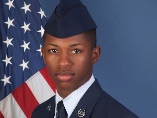 Florida deputies who fatally shot US airman burst into wrong apartment, attorney says