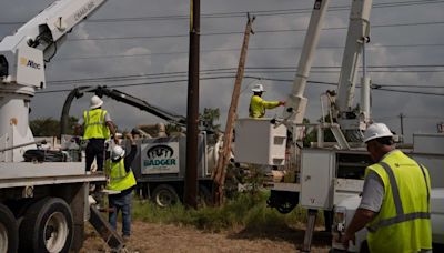 CenterPoint Energy officials apologize after lengthy Houston power outages from Hurricane Beryl