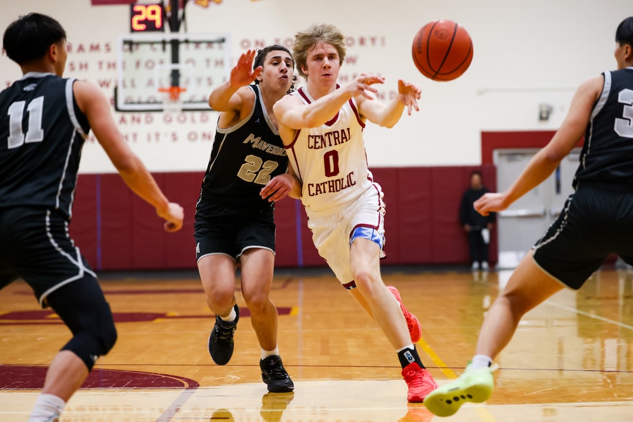 Central Catholic junior basketball star Isaac Carr decommits from Oregon