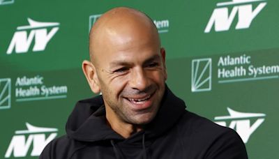 Jets HC Robert Saleh raving about offensive weapon's role in 2024 | Sporting News