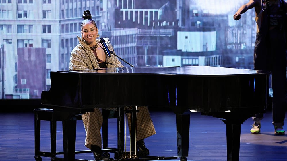 Inside the Tony Awards: From Jay-Z’s Lobby ...F-Bomb to Overzealous Ushers, Here’s What You Didn’t See on TV