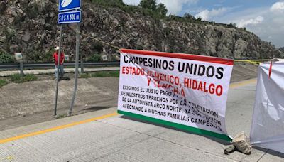 Ejidatarios bloquean Arco Norte por incumplimiento de indemnización