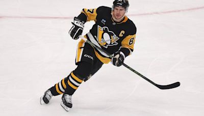 Penguins re-sign Sidney Crosby to new 2-year contract at $8.7 million per year