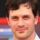 Tom Everett Scott