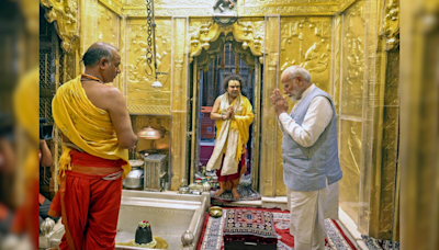 PM Modi Attends Ganga Aarti, Offers Prayers At Kashi Temple In UP