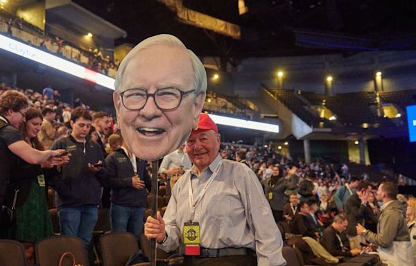 5 Takeaways From the 2024 Berkshire Hathaway Annual Shareholders’ Meeting