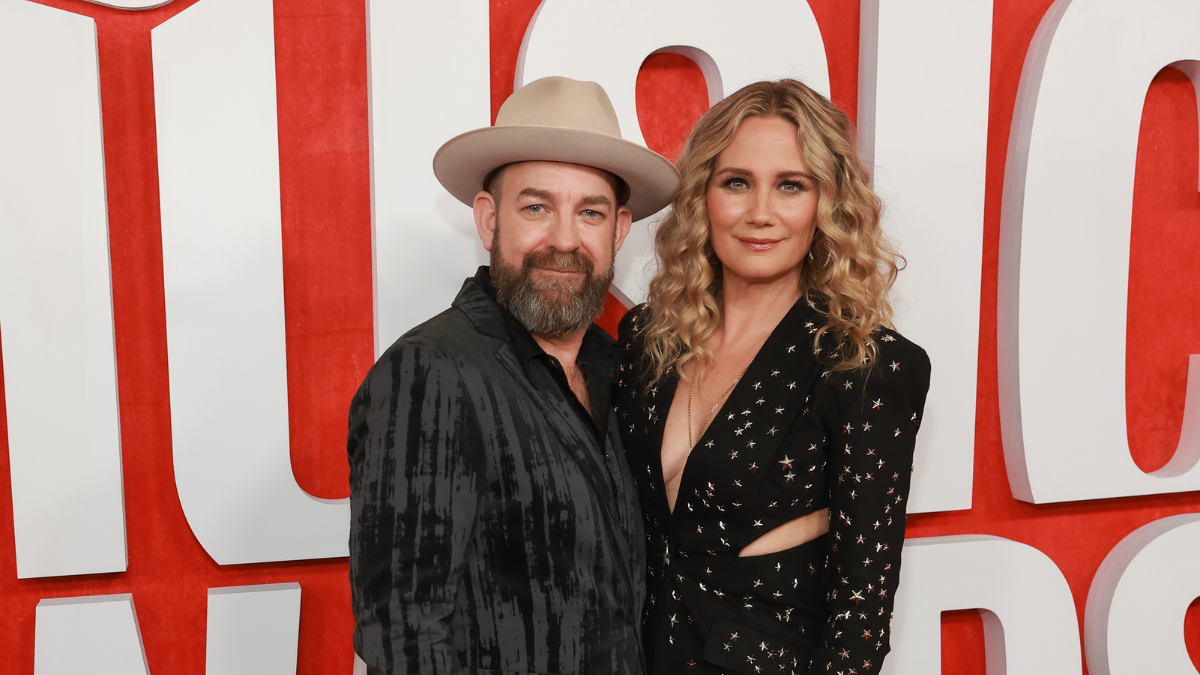 'We’re Back!': Sugarland Dawns Fresh Era Ahead Of Tour With Little Big Town | iHeartCountry Radio