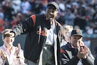 Watch: Barry Bonds, Bill Clinton remember Willie Mays at celebration of life