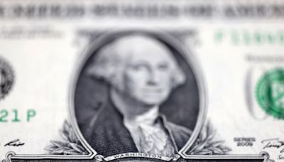 Dólar hoje opera em alta com atenção a dados de inflação nos EUA