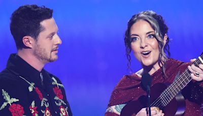 2024 ACM Awards: Ashley McBryde and Noah Reid Poke Fun at Morgan Wallen's Chair-Throwing Incident - E! Online