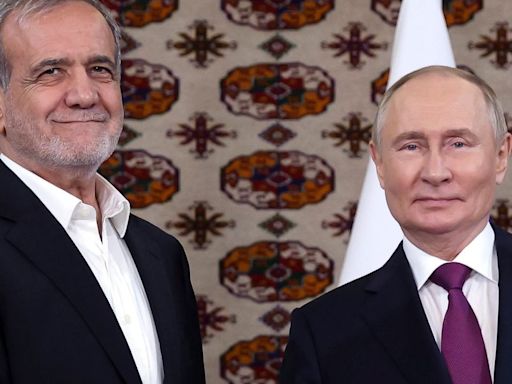 Putin Tightens Ties With Iranian President In Rather Complimentary Exchange