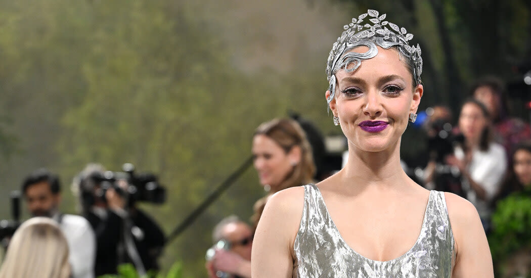 Amanda Seyfried Asked for a ‘Sustainable’ Met Gala Dress