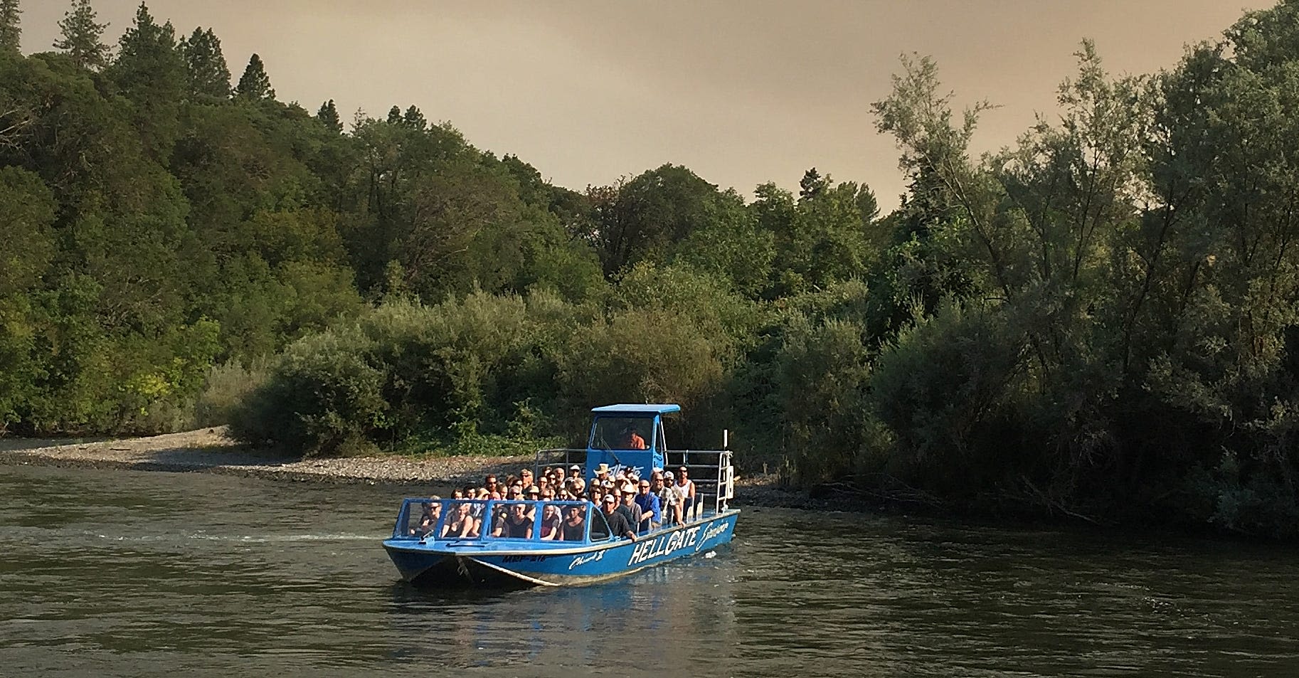 5 injured after Hellgate jetboat collides with private boat on Oregon's Rogue River