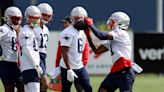 Patriots rookie receivers, offensive linemen forging early connection at minicamp