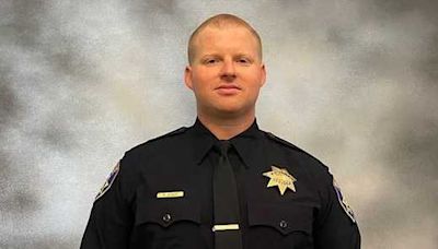 Vacaville officer killed in crash while making a traffic stop, police say