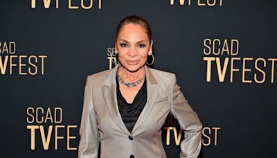 Black Twitter shuts down Jasmine Guy slander in viral tweet