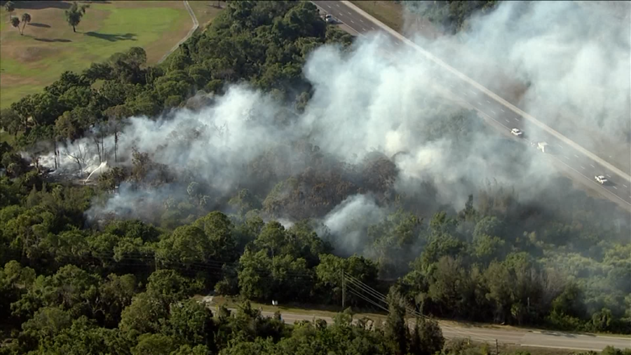 I-75 near Venice reopens after brush fire