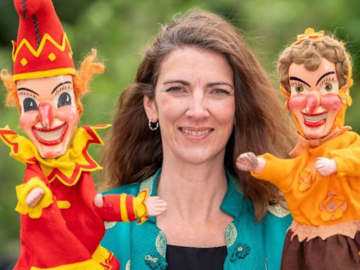 Victorian Punch and Judy set to be auctioned