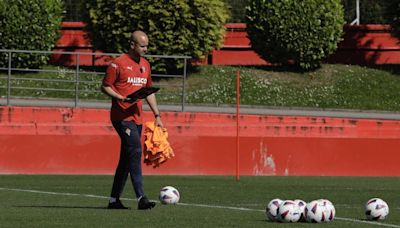 El entrenador del Sporting confía en el play-off a costa de... ¿Oviedo o Racing?