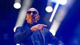 From Pitbull to Barry Manilow, here are 15+ concerts happening in Louisville in August