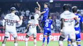 Análise | Expulsão freia reação do Cruzeiro e ajuda São Paulo a confirmar vitória para entrar no G-4