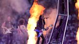 Lenny Kravitz rocks Wembley with pregame show at the Champions League final