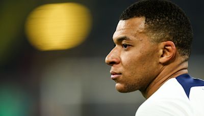 El PSG retiene 80 millones de euros a Kylian Mbappé