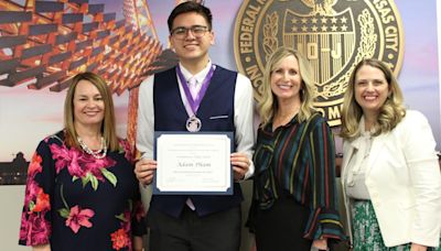 Southmoore's Pham named Outstanding Economic Student